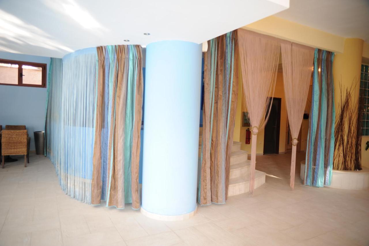 4 Epoxes Hotel Spa Като-Лутраки Экстерьер фото