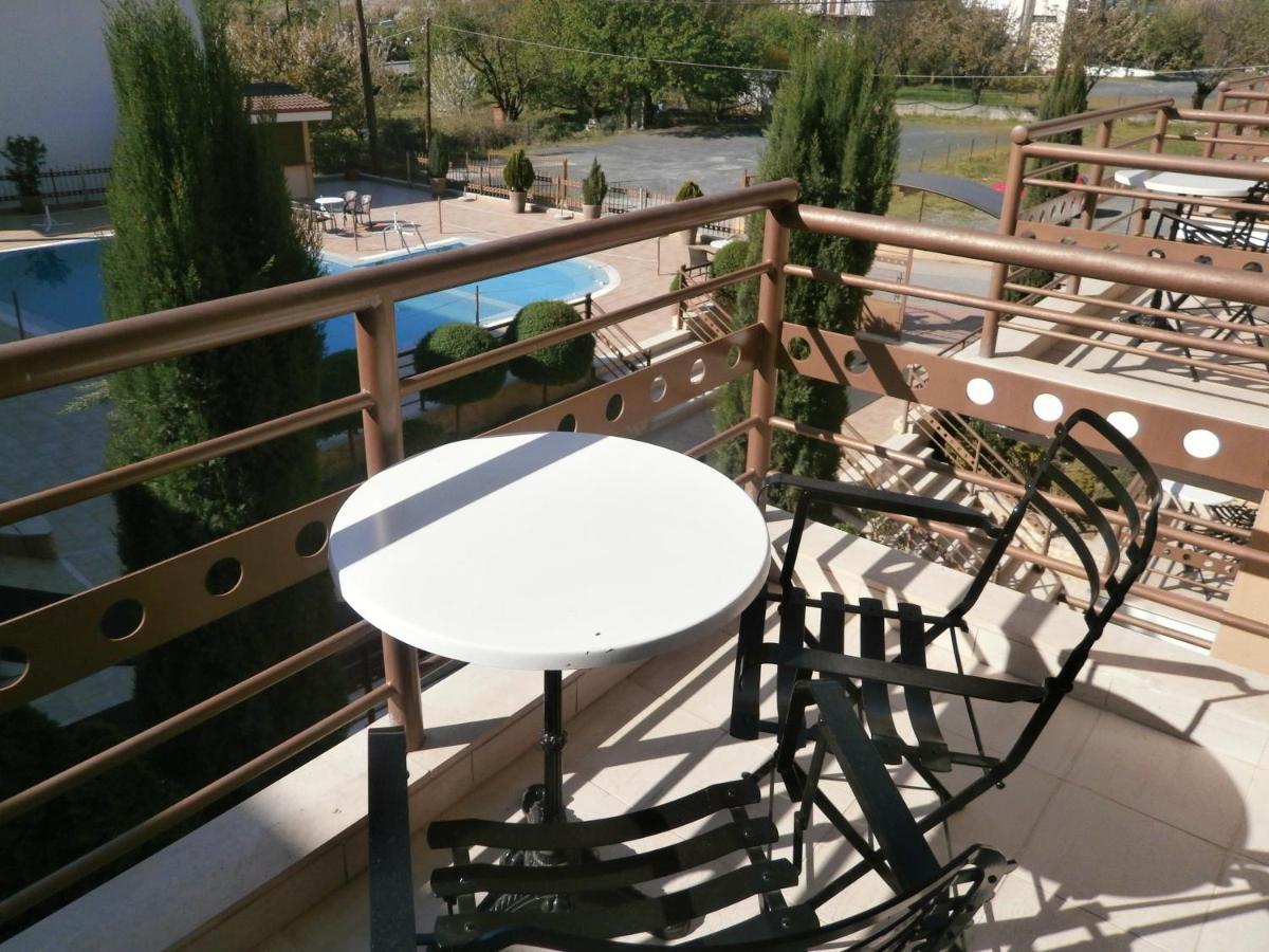 4 Epoxes Hotel Spa Като-Лутраки Номер фото