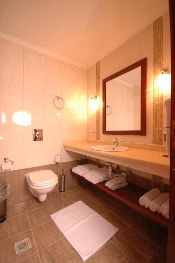 4 Epoxes Hotel Spa Като-Лутраки Номер фото