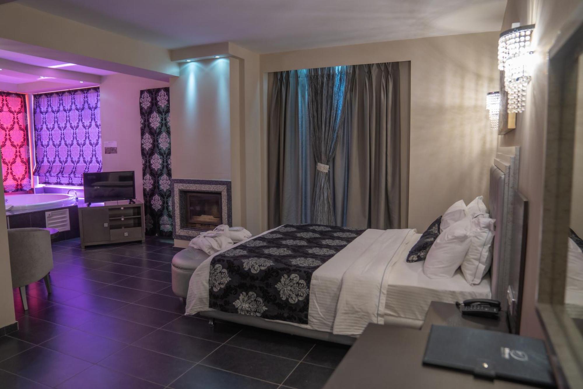 4 Epoxes Hotel Spa Като-Лутраки Экстерьер фото